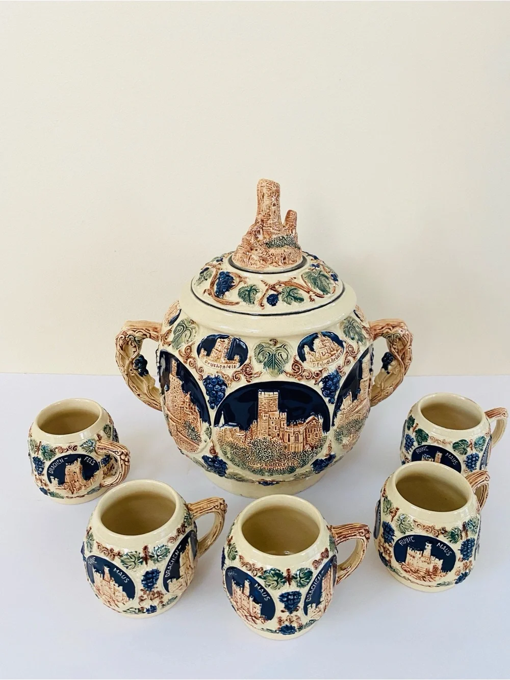 Vintage GERZ German Castle Tureen Punch  Soup Bowl 5 Individual Mugs Octoberfest